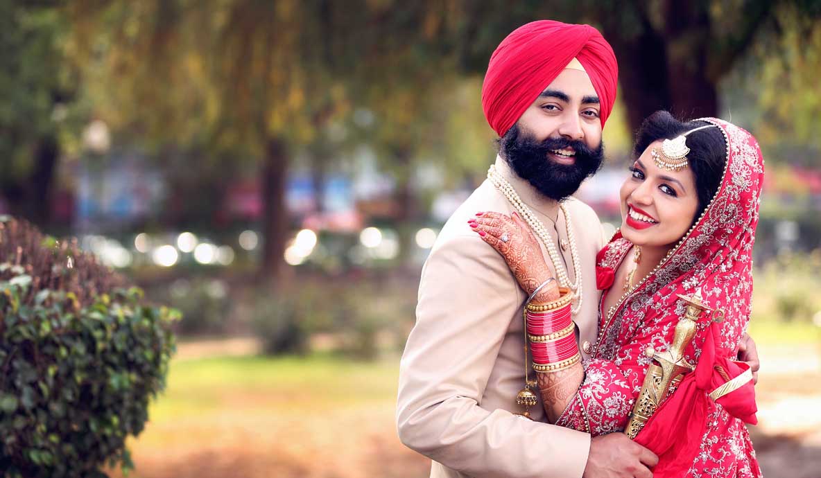 Wedding Sweet Couple Photoshoot