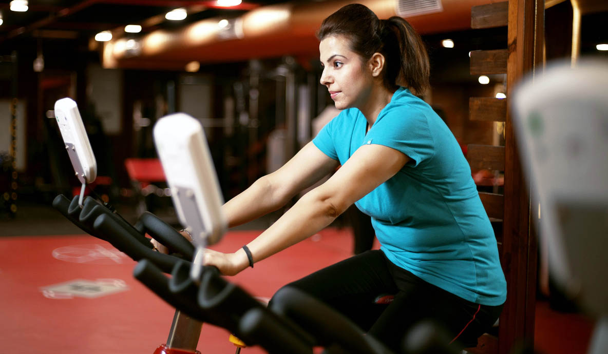 Running Girl Photoshoot in the Gym